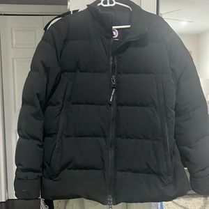 Men’s black xl puffer